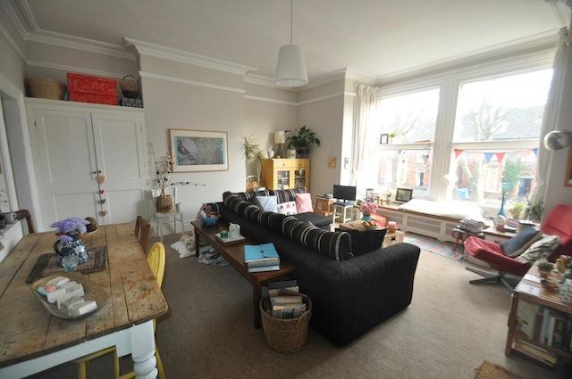 Spacious Lounge/Dining Room
