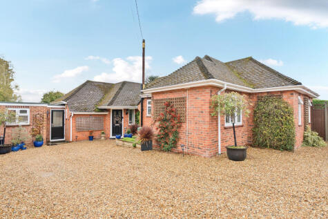 Oatlands Road, Shinfield, Reading, Berkshire, RG2