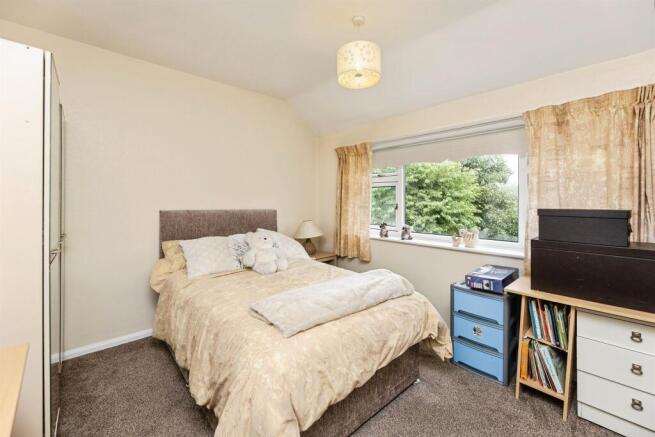 3 bed Detached for sale Image 7