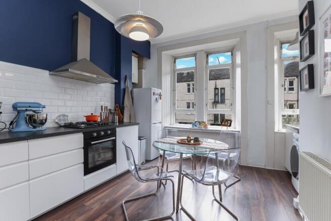 Kitchen/ Dining Area