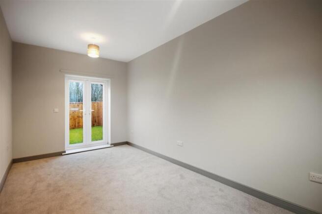 Chesterfield Road, Holmewood, S42 photo 4