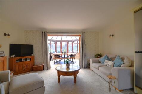 Tanners Mead, Edenbridge, Kent, TN8