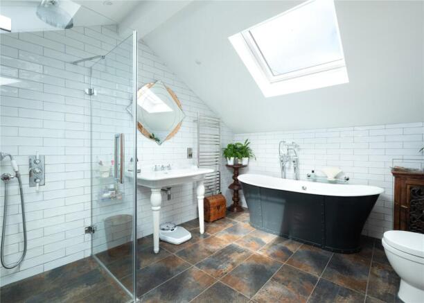 Principal Bathroom