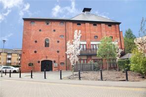 Flat 6, Simmonds Malthouse, Fobney Street, Reading RG1 6BS