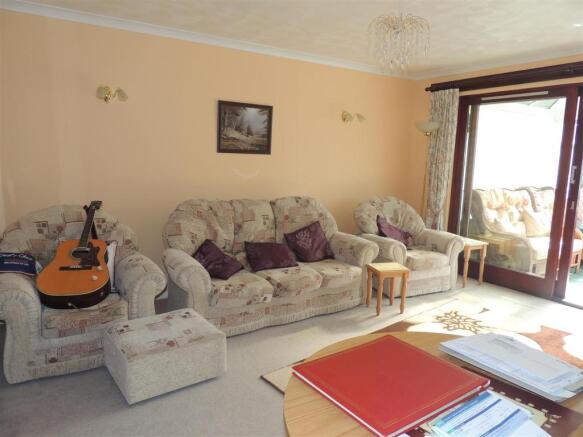 Lounge: