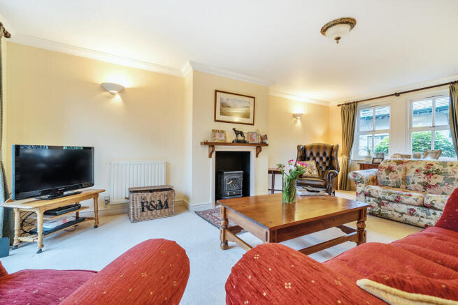 3 bed Terraced for sale Image 4