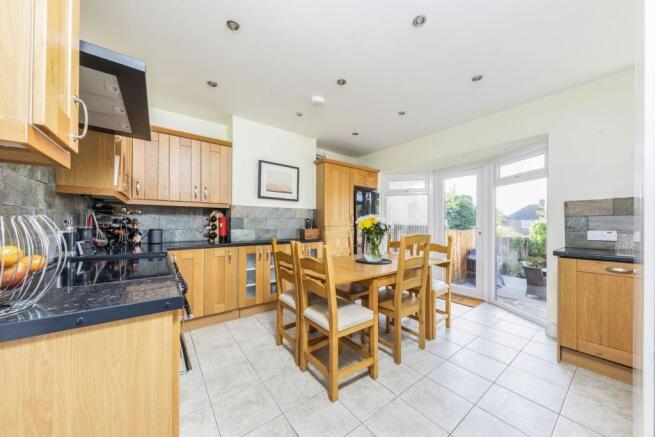 Kitchen/Dining Room