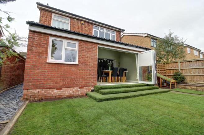 Bi-folding doors