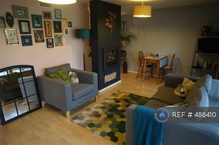 Large Sitting Room