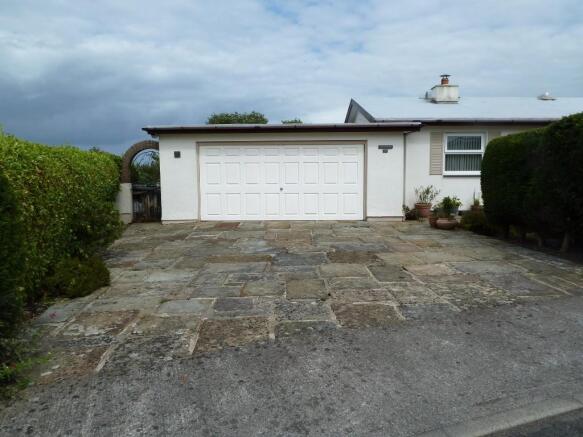 Double Garage