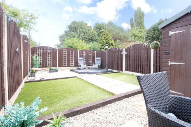 3 bed Terraced for sale Image 9