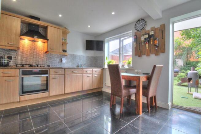 Kitchen/Breakfast Room