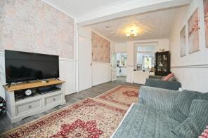 16, The Avenue, Pont-y-gwaith, Ferndale CF43 3LN