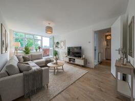 14, Murfett Close, London SW19 6QB