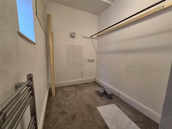 3 bed Terraced for sale Image 11