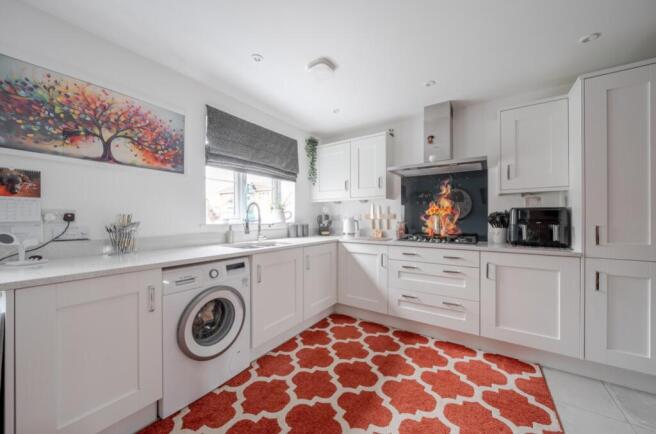 1435814-8-69cd93846c818