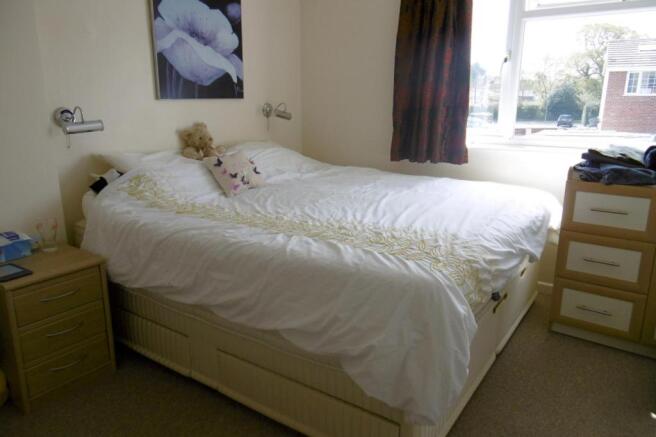 Main bed