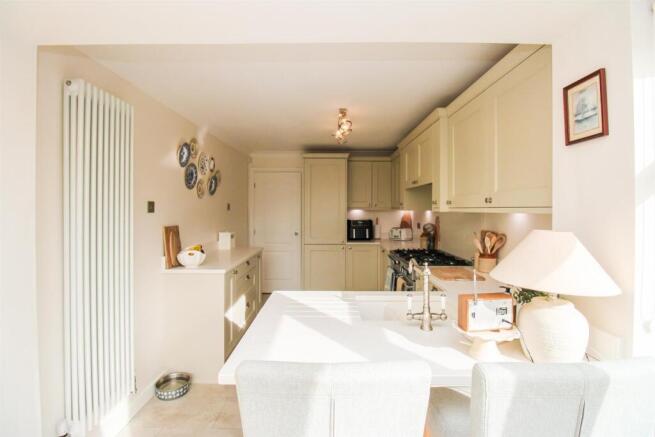 Stretton Close, Ackton, Pontefract photo 4