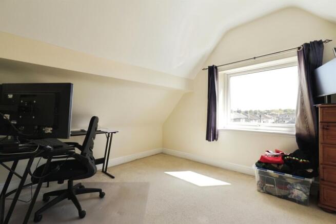 2 bed Maisonette for sale Image 6