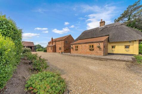 Apple Tree Cottage, Immingham Road, Habrough