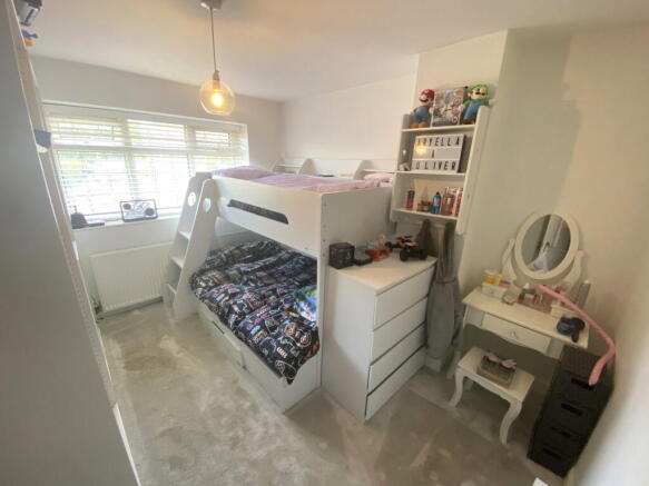 3 bed Town House for sale Image 12