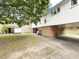85, Aysgarth, Bracknell RG12 8SE