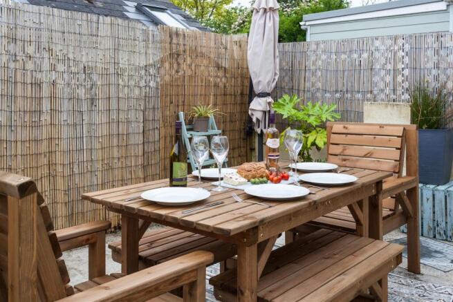 Rear Courtyard Garden