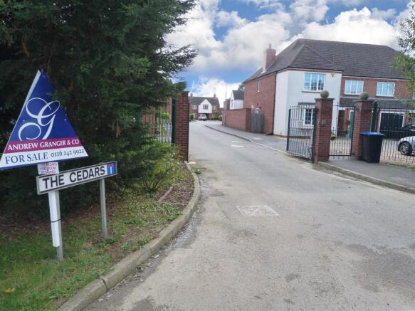 Entrance gates