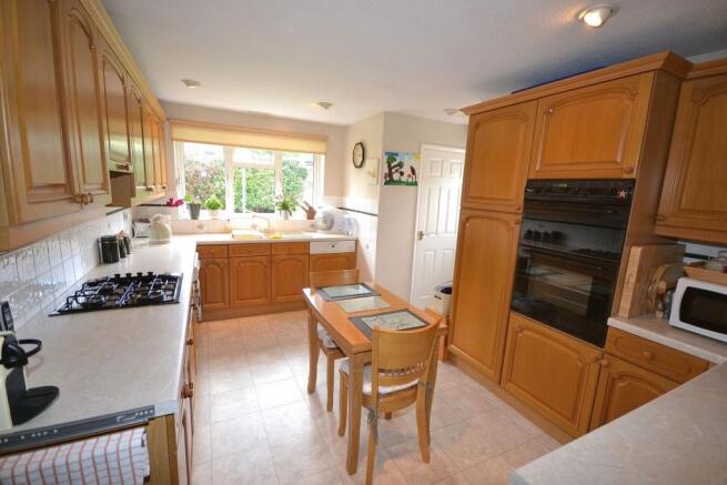 Kitchen / Breakfast Room