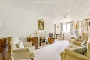 Flat 37, 33a Royston Court, Manor Road North, Esher KT10 0AF