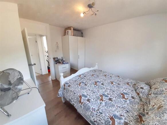 Bedroom 1a new.jpg