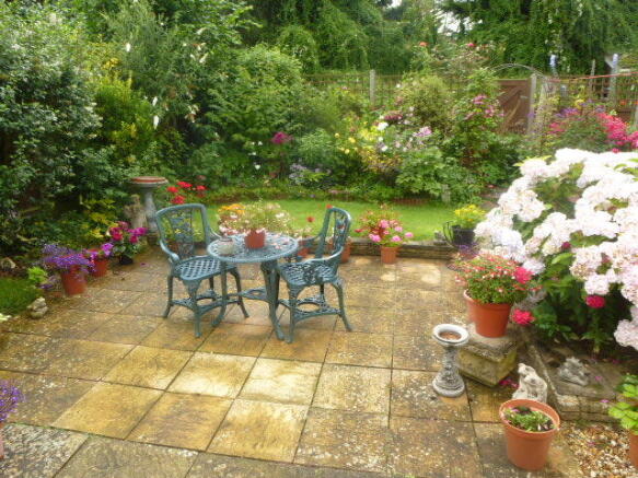 Photo 12
