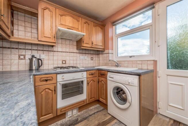 Fitted Kitchen: