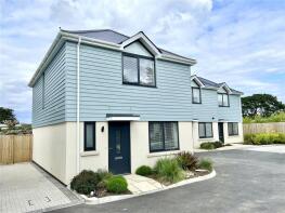 2, Bure Brook Mews, Christchurch BH23 4HQ