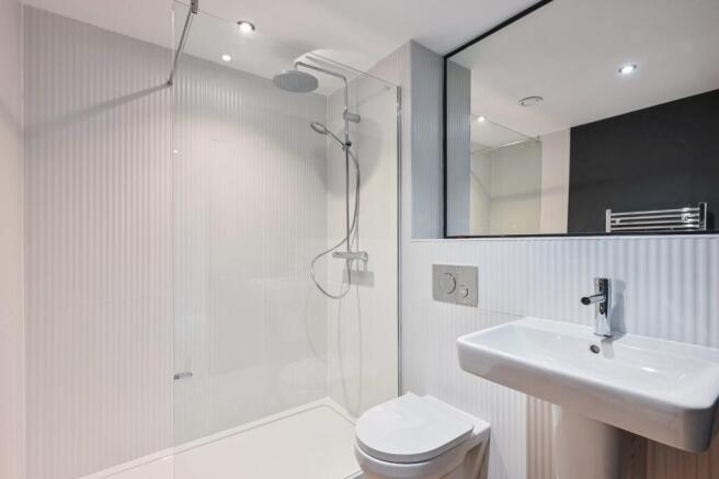 2 bed Semi-Detached for sale Image 7