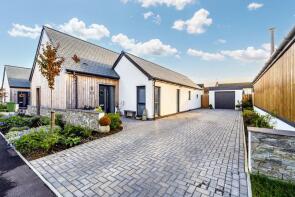 19, Cherry Blossom Way, Sparkford, Yeovil BA22 7FW