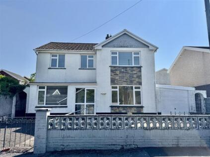 Lon Ger Y Coed, Ammanford