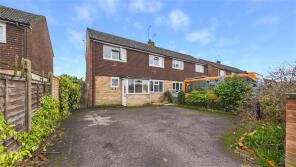 40, Bracknell Road, Camberley GU15 4BG