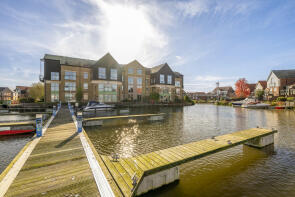 19, Marine Point Apartments, Marine Approach, Burton Waters, Lincoln LN1 2LW