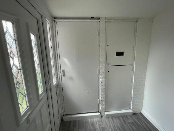 3 bed Terraced to rent Image 5