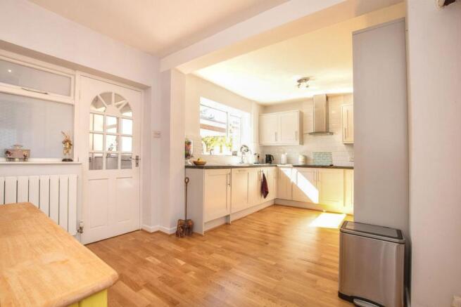 Refitted Kitchen Diner: