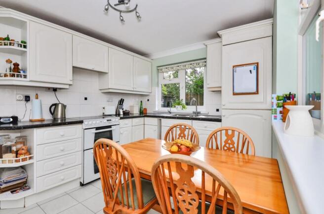 Kitchen/Breakfast Room