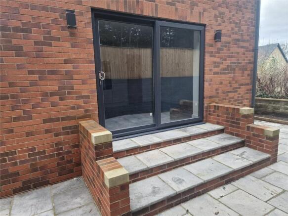 2 bed Detached to rent Image 11