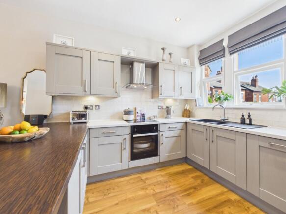 3 bed House for sale Image 7