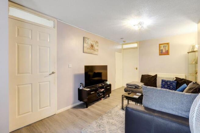 Mill View Close, Nottingham, NG2 photo 3