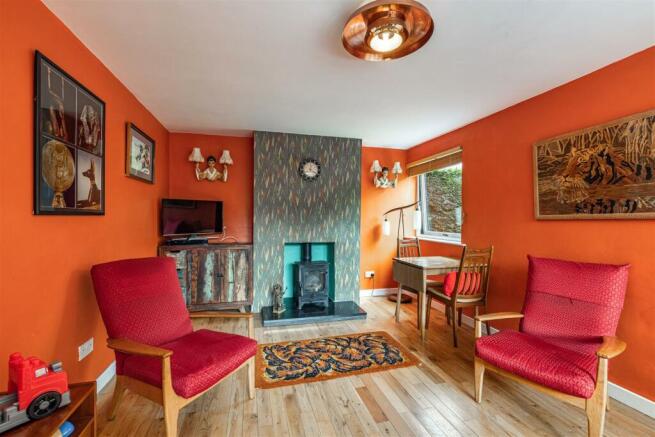 3 Douglas Court Denholm 14.JPG