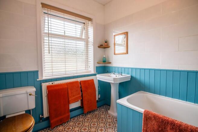3 bed Semi-Detached for sale Image 10