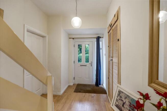 4 bed Semi-Detached for sale Image 4