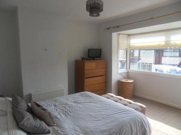 BEDROOM 1