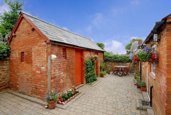 Outbuilding